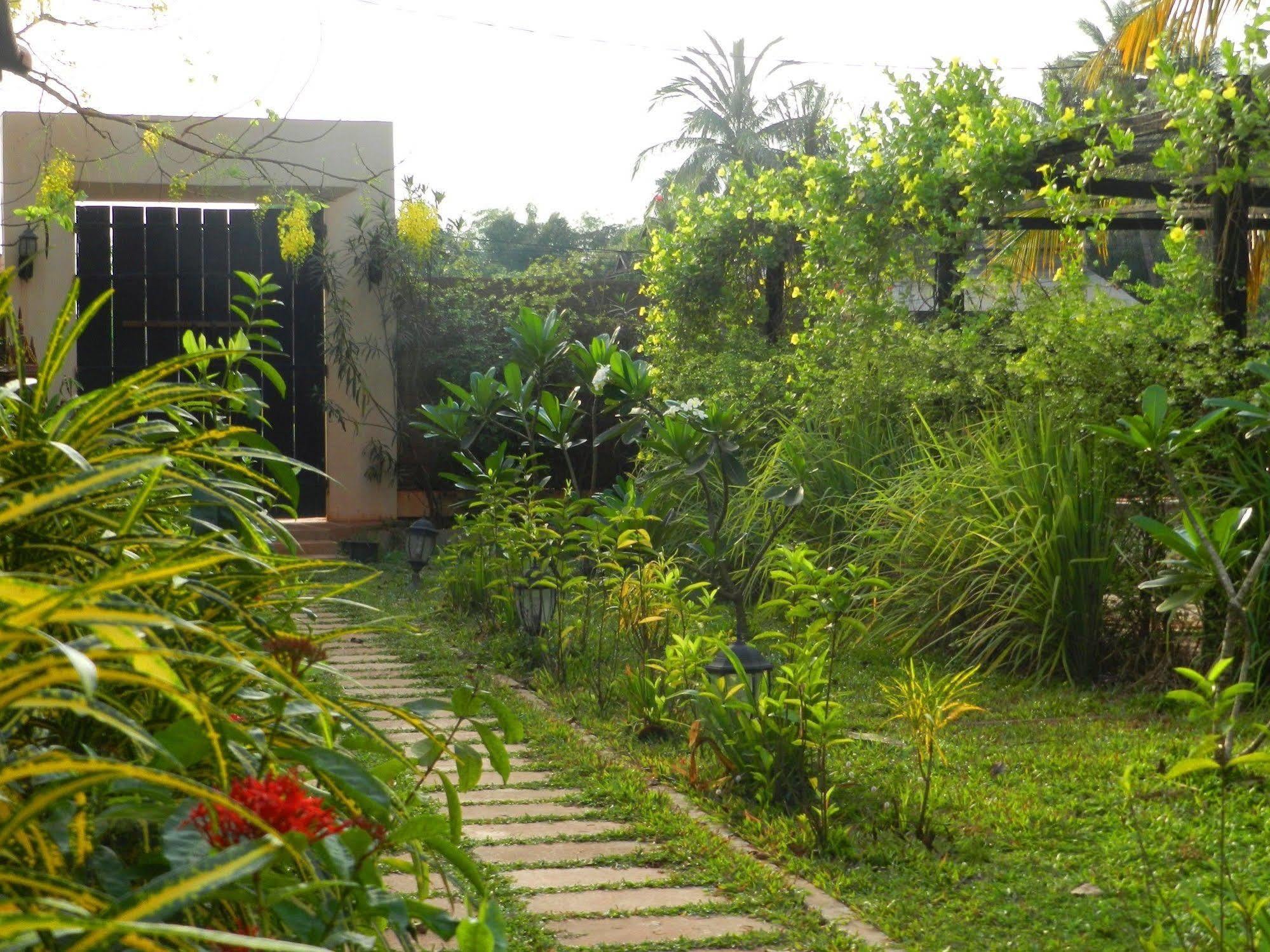 Villa Nissa Siem Reap Exterior foto